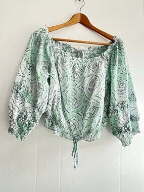 Lauren Conrad Peasant Blouse Top Green Bohemian Cropped Off Shoulder Beachy Sz L